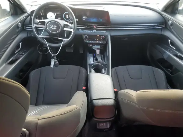 KMHLS4DG0SU905092 2025 HYUNDAI ELANTRA - Image 8