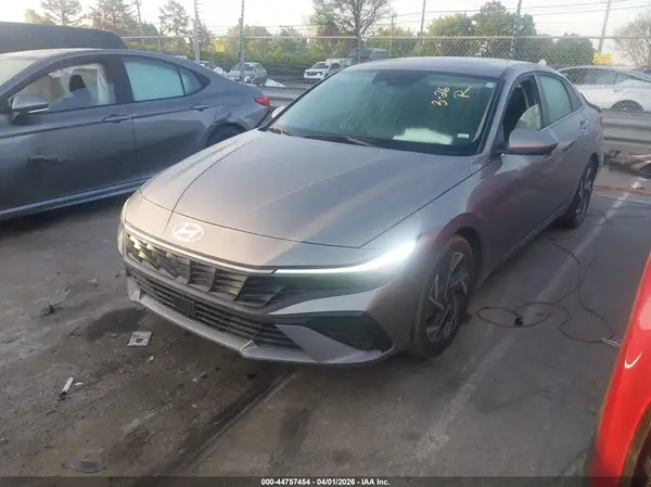 KMHLS4DG0SU924466 2025 HYUNDAI ELANTRA - Image 2