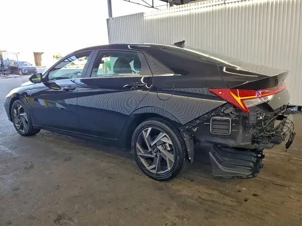 KMHLS4DG0SU934415 2025 HYUNDAI ELANTRA - Image 2