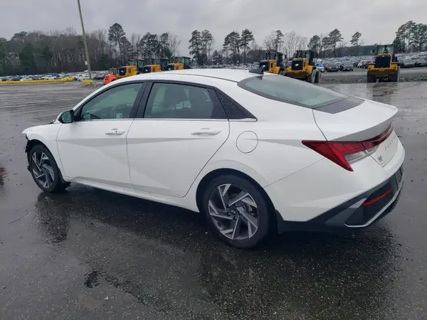 KMHLS4DG0SU937511 2025 HYUNDAI ELANTRA - Image 2