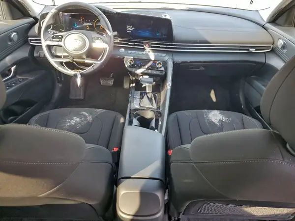 KMHLS4DG0SU939002 2025 HYUNDAI ELANTRA - Image 8