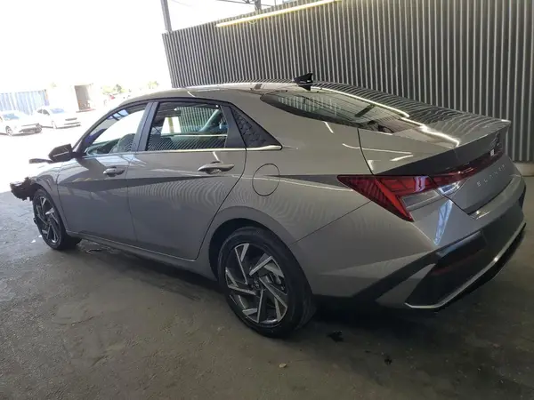 KMHLS4DG0SU961355 2025 HYUNDAI ELANTRA - Image 2