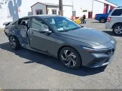 KMHLS4DG0SU999040 2025 HYUNDAI ELANTRA