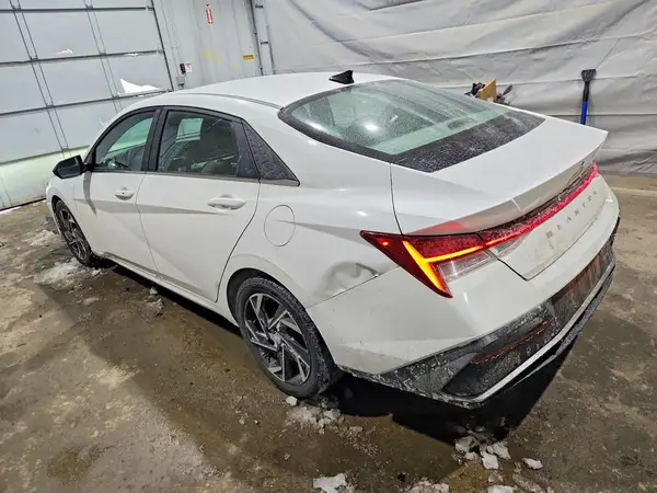 KMHLS4DG1RU654545 2024 HYUNDAI ELANTRA - Image 2