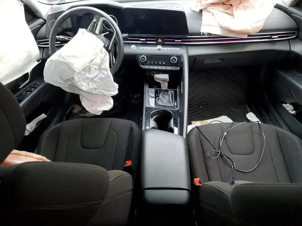 KMHLS4DG1RU695080 2024 HYUNDAI ELANTRA - Image 8