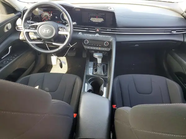 KMHLS4DG1RU696794 2024 HYUNDAI ELANTRA - Image 8