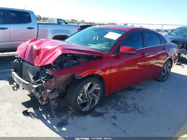 KMHLS4DG1RU700228 2024 HYUNDAI ELANTRA - Image 2