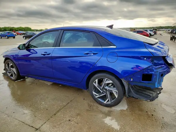 KMHLS4DG1RU704263 2024 HYUNDAI ELANTRA - Image 2