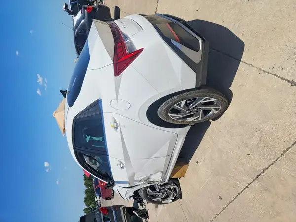 KMHLS4DG1RU744892 2024 HYUNDAI ELANTRA - Image 2