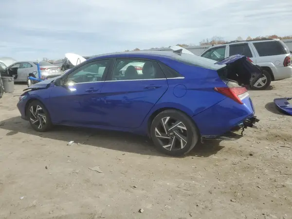 KMHLS4DG1RU752278 2024 HYUNDAI ELANTRA - Image 2