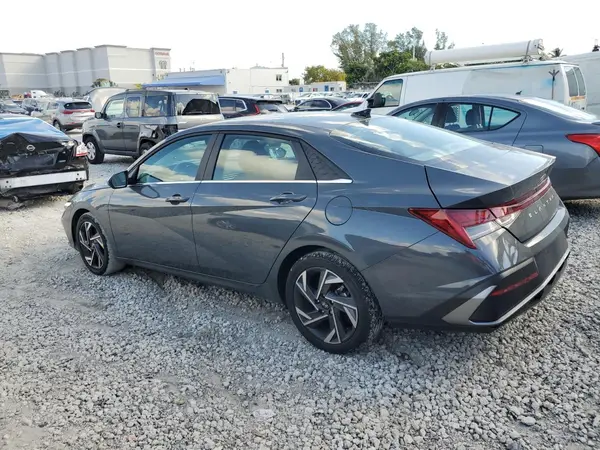 KMHLS4DG1RU792036 2024 HYUNDAI ELANTRA - Image 2