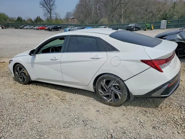 KMHLS4DG1RU807022 2024 HYUNDAI ELANTRA - Image 2