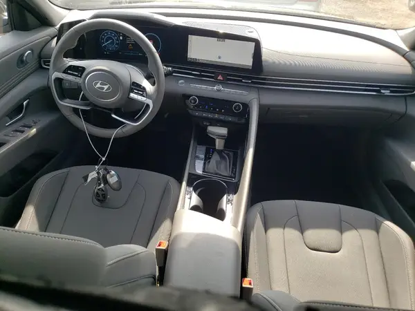 KMHLS4DG1RU811507 2024 HYUNDAI ELANTRA - Image 8