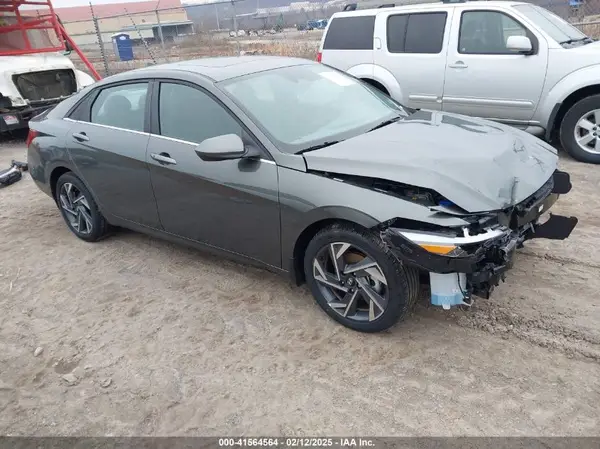 KMHLS4DG1RU818263 2024 HYUNDAI ELANTRA - Image 1