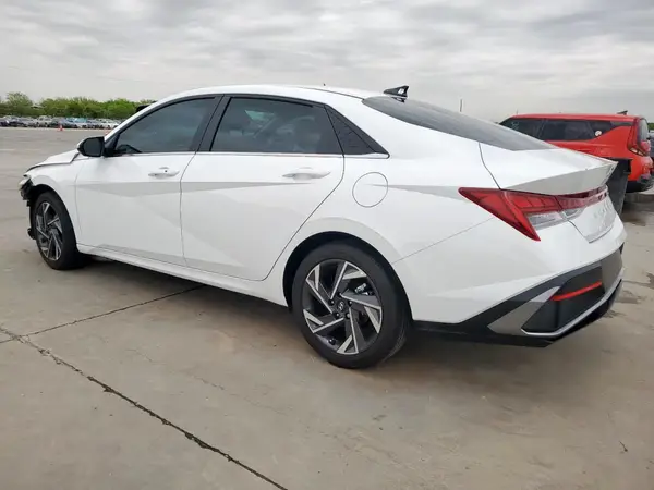 KMHLS4DG1RU820451 2024 HYUNDAI ELANTRA - Image 2