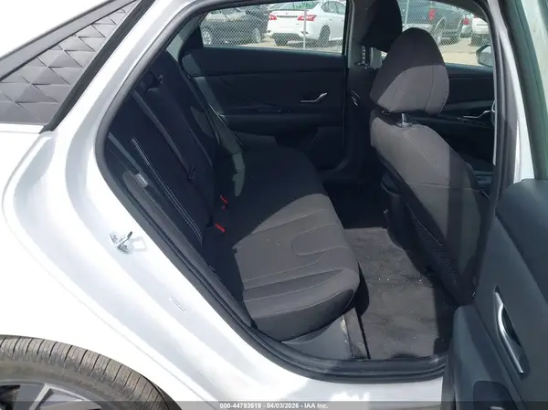 KMHLS4DG1SU029651 2025 HYUNDAI ELANTRA - Image 8