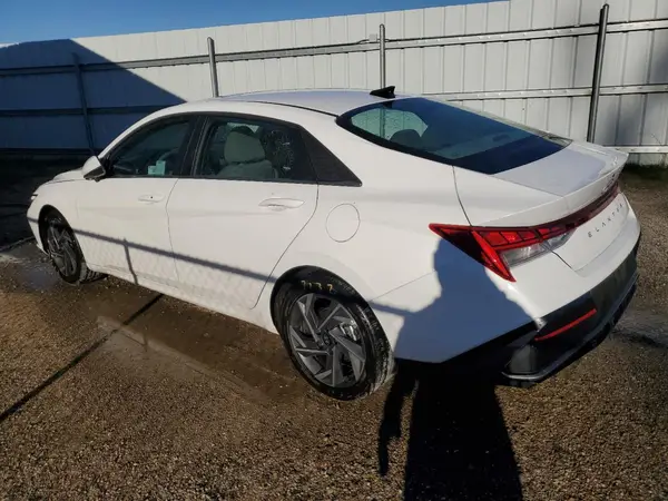 KMHLS4DG1SU032534 2025 HYUNDAI ELANTRA - Image 2