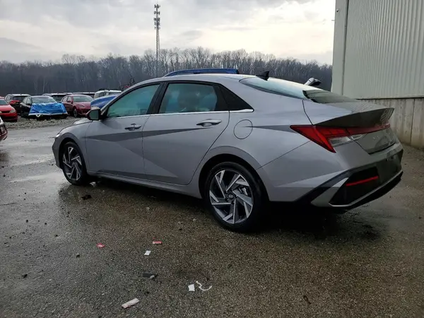 KMHLS4DG1SU036681 2025 HYUNDAI ELANTRA - Image 2