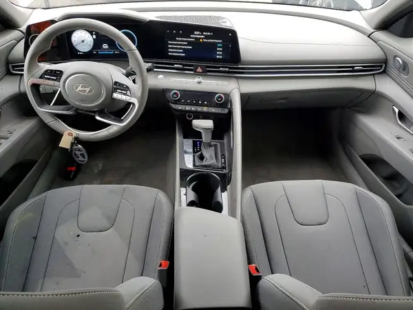 KMHLS4DG1SU036681 2025 HYUNDAI ELANTRA - Image 8