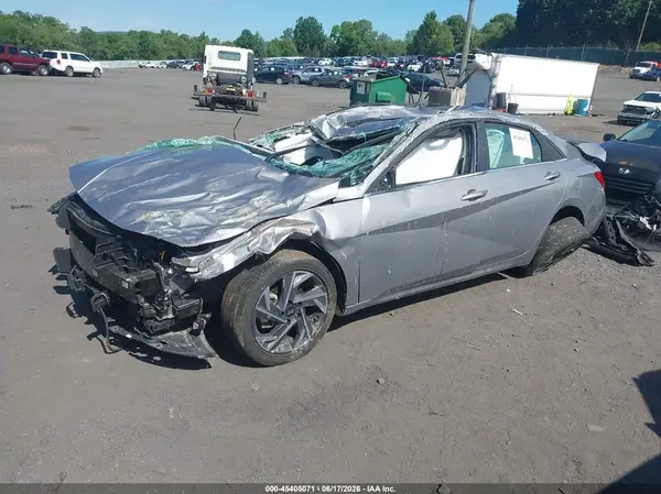 KMHLS4DG1SU073021 2025 HYUNDAI ELANTRA - Image 2