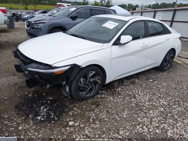 KMHLS4DG1SU880400 2025 HYUNDAI ELANTRA - Image 2