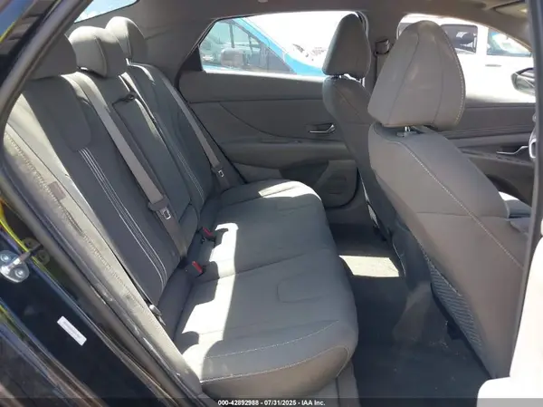 KMHLS4DG1SU880638 2025 HYUNDAI ELANTRA - Image 8