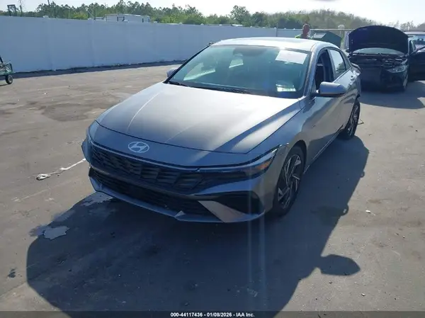 KMHLS4DG1SU884334 2025 HYUNDAI ELANTRA - Image 2