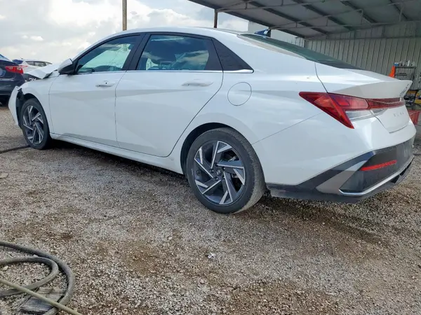 KMHLS4DG1SU894331 2025 HYUNDAI ELANTRA - Image 2