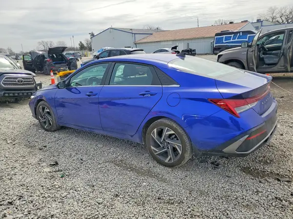 KMHLS4DG1SU901035 2025 HYUNDAI ELANTRA - Image 2