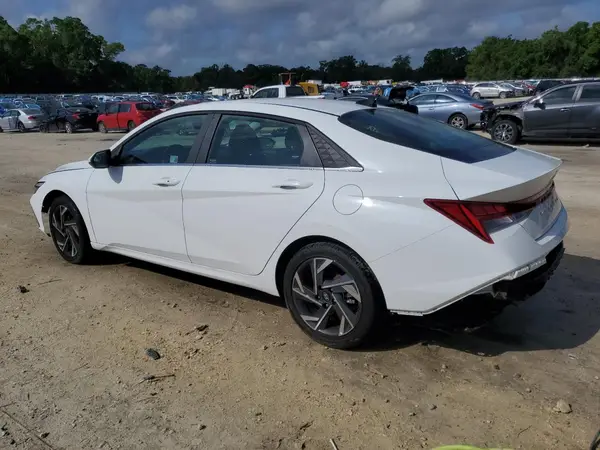 KMHLS4DG1SU905084 2025 HYUNDAI ELANTRA - Image 2