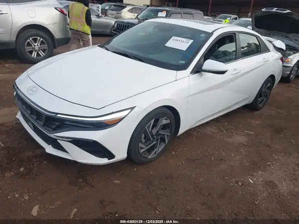 KMHLS4DG1SU905117 2025 HYUNDAI ELANTRA - Image 2