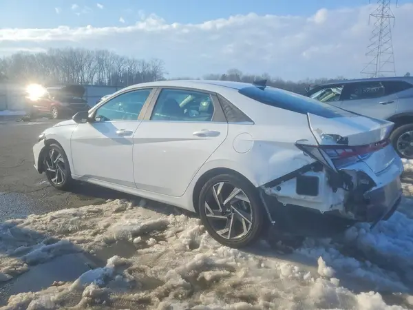 KMHLS4DG1SU906767 2025 HYUNDAI ELANTRA - Image 2