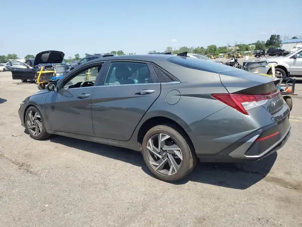 KMHLS4DG1SU908454 2025 HYUNDAI ELANTRA - Image 2