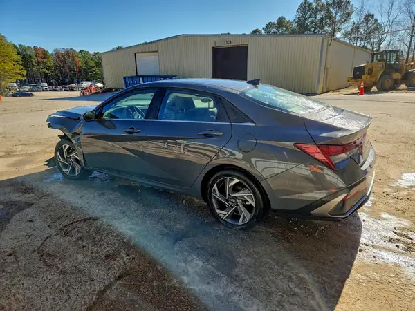 KMHLS4DG1SU912598 2025 HYUNDAI ELANTRA - Image 2