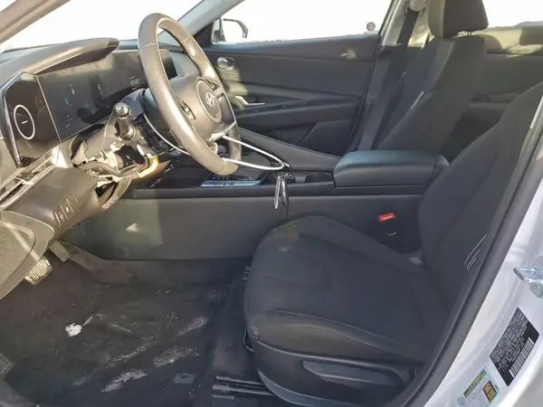 2025 HYUNDAI ELANTRA COPART lot 97148615 auction photo 7