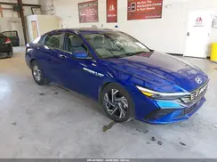 KMHLS4DG1SU922421 2025 HYUNDAI ELANTRA
