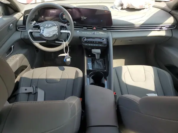 KMHLS4DG1SU935959 2025 HYUNDAI ELANTRA - Image 8
