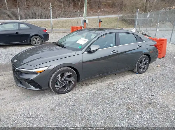 KMHLS4DG1SU941373 2025 HYUNDAI ELANTRA - Image 2
