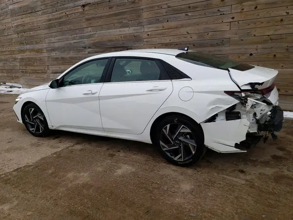 KMHLS4DG1SU952342 2025 HYUNDAI ELANTRA - Image 2