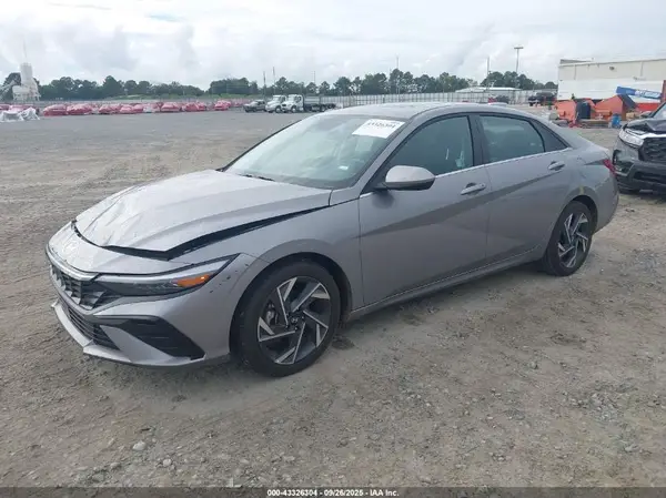 KMHLS4DG1SU961445 2025 HYUNDAI ELANTRA - Image 2