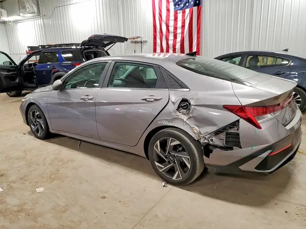KMHLS4DG2RU644428 2024 HYUNDAI ELANTRA - Image 2