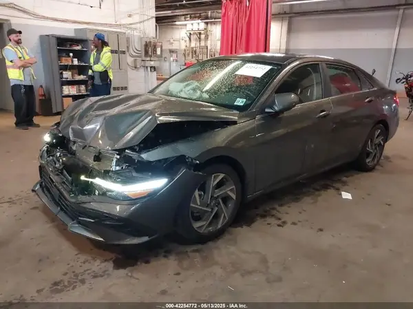 KMHLS4DG2RU644610 2024 HYUNDAI ELANTRA - Image 2