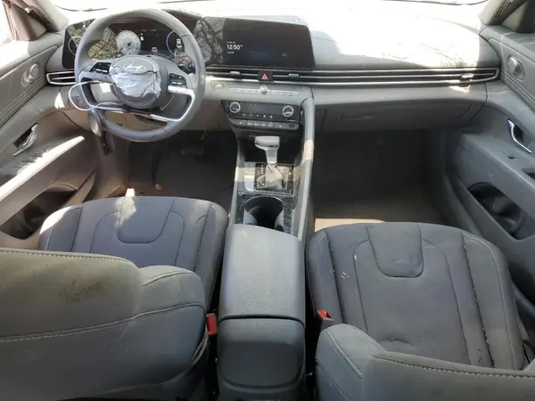 KMHLS4DG2RU672486 2024 HYUNDAI ELANTRA - Image 8