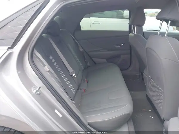 KMHLS4DG2RU690910 2024 HYUNDAI ELANTRA - Image 8