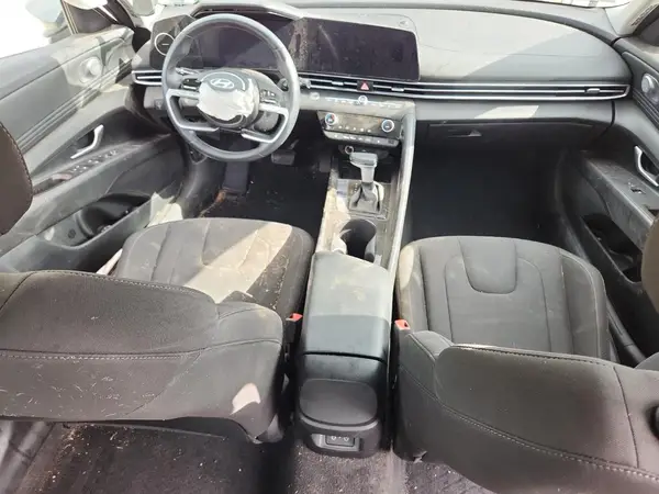 KMHLS4DG2RU699381 2024 HYUNDAI ELANTRA - Image 8
