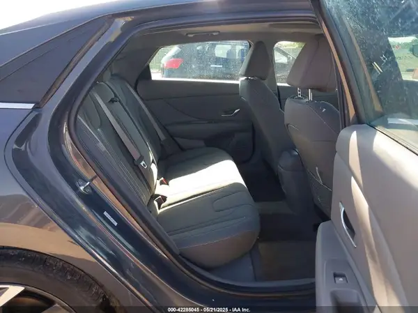 KMHLS4DG2RU724506 2024 HYUNDAI ELANTRA - Image 8