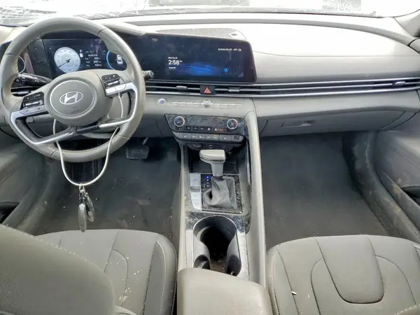KMHLS4DG2RU745596 2024 HYUNDAI ELANTRA - Image 8