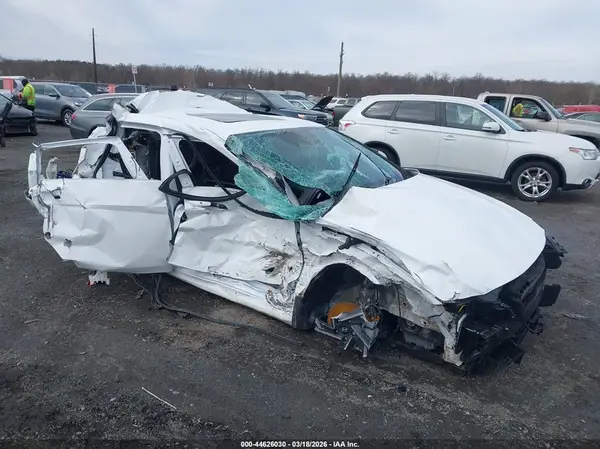 KMHLS4DG2RU748983 2024 HYUNDAI ELANTRA - Image 1