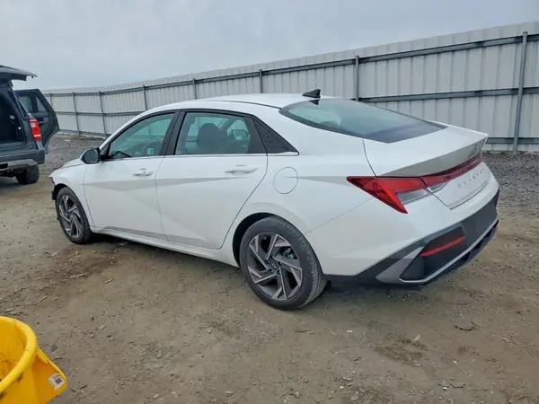 KMHLS4DG2RU749731 2024 HYUNDAI ELANTRA - Image 2