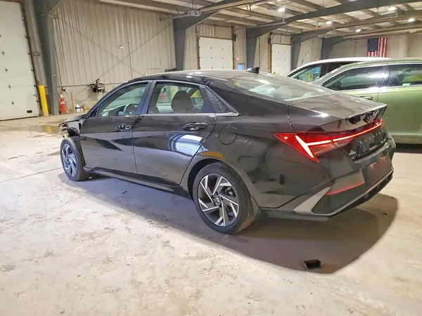KMHLS4DG2RU749857 2024 HYUNDAI ELANTRA - Image 2